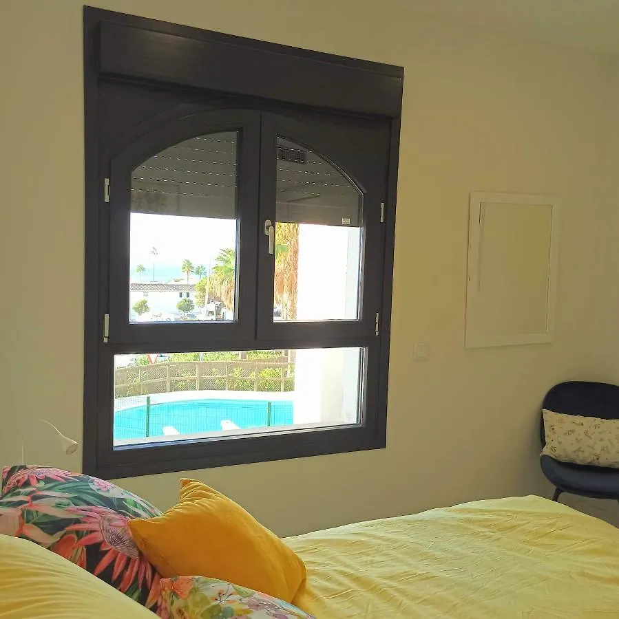 La Paloma Beach Apartment With Pool By Casa Del Sol Hr マニルバ 0*,  スペイン