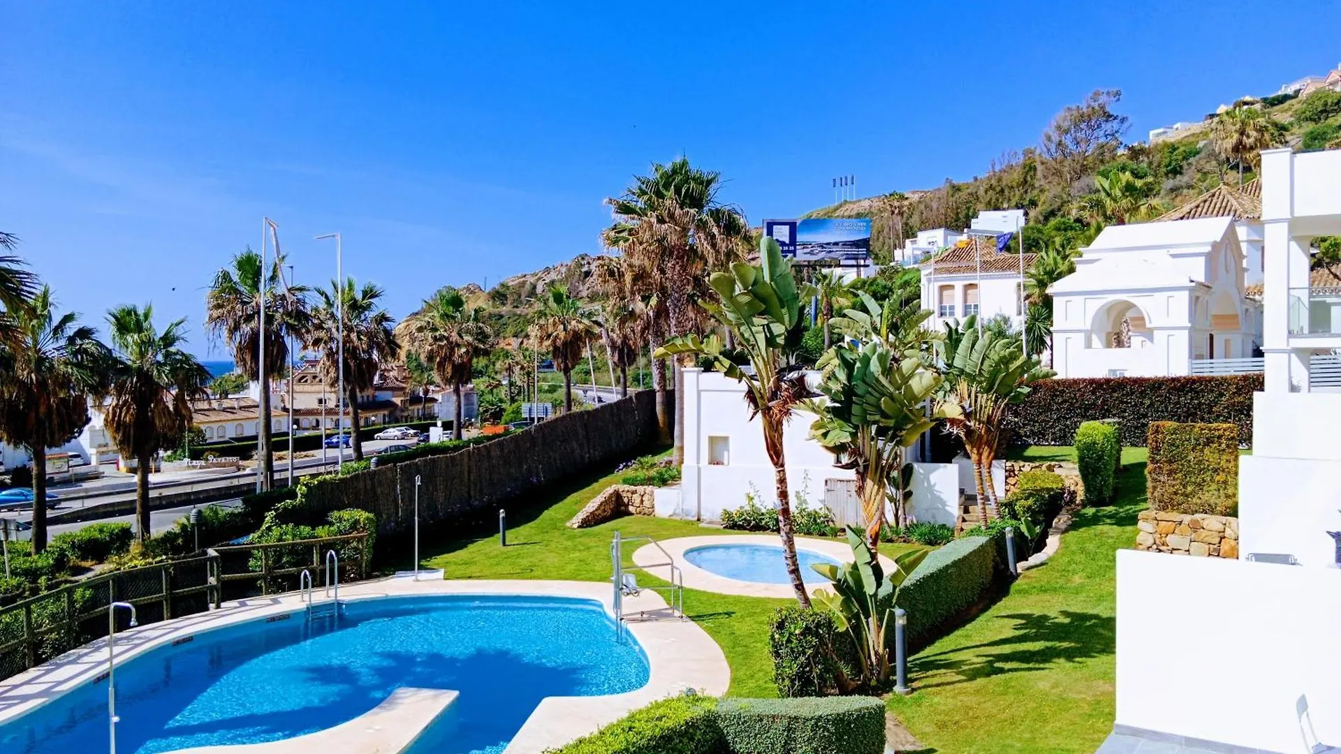 La Paloma Beach Apartment With Pool By Casa Del Sol Hr マニルバ スペイン